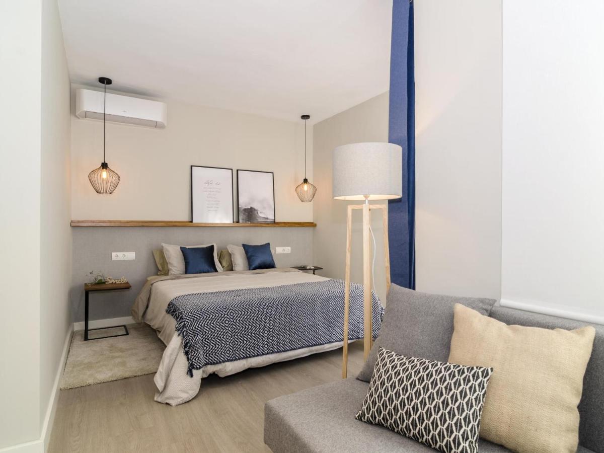 Sitges Spaces Deluxe Centre Apartment Bagian luar foto