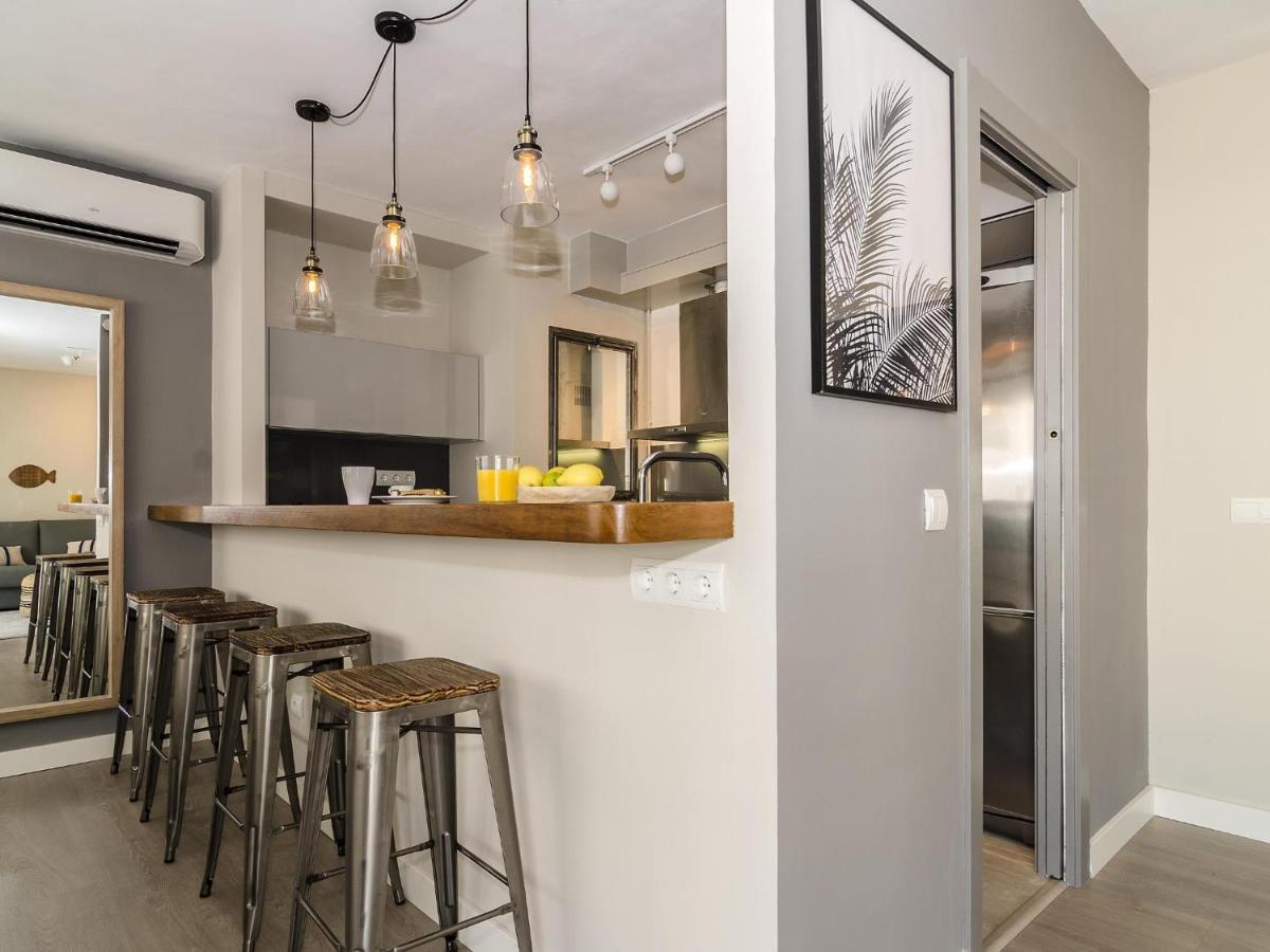 Sitges Spaces Deluxe Centre Apartment Bagian luar foto